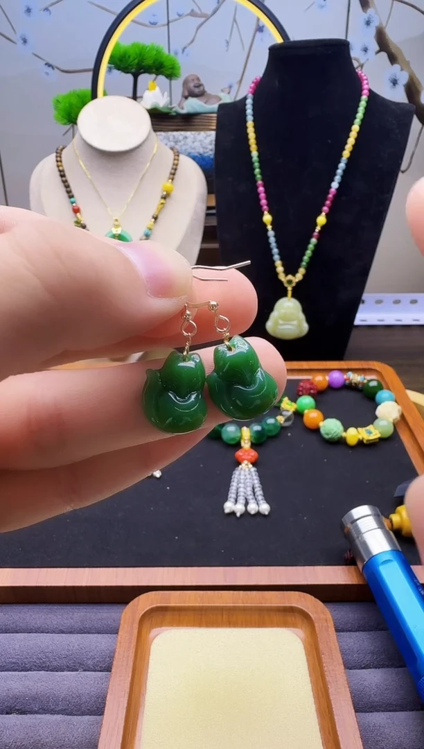 和田玉14K金镶嵌耳饰E135