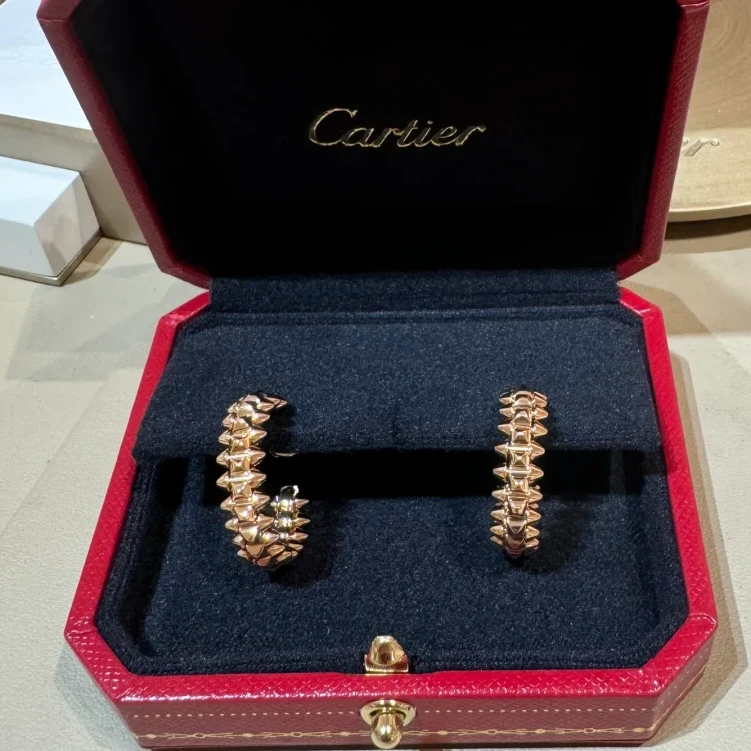 未使用 Cartier/卡地亚 小花6欢 铆钉 耳环 18K玫瑰金