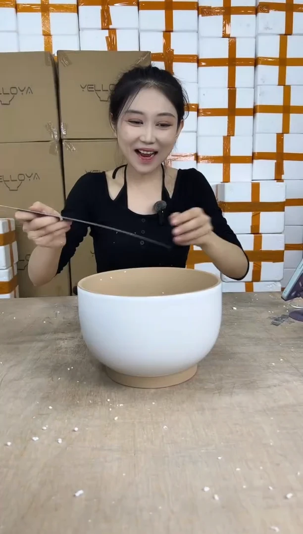 大碗紫砂白色中号21x14