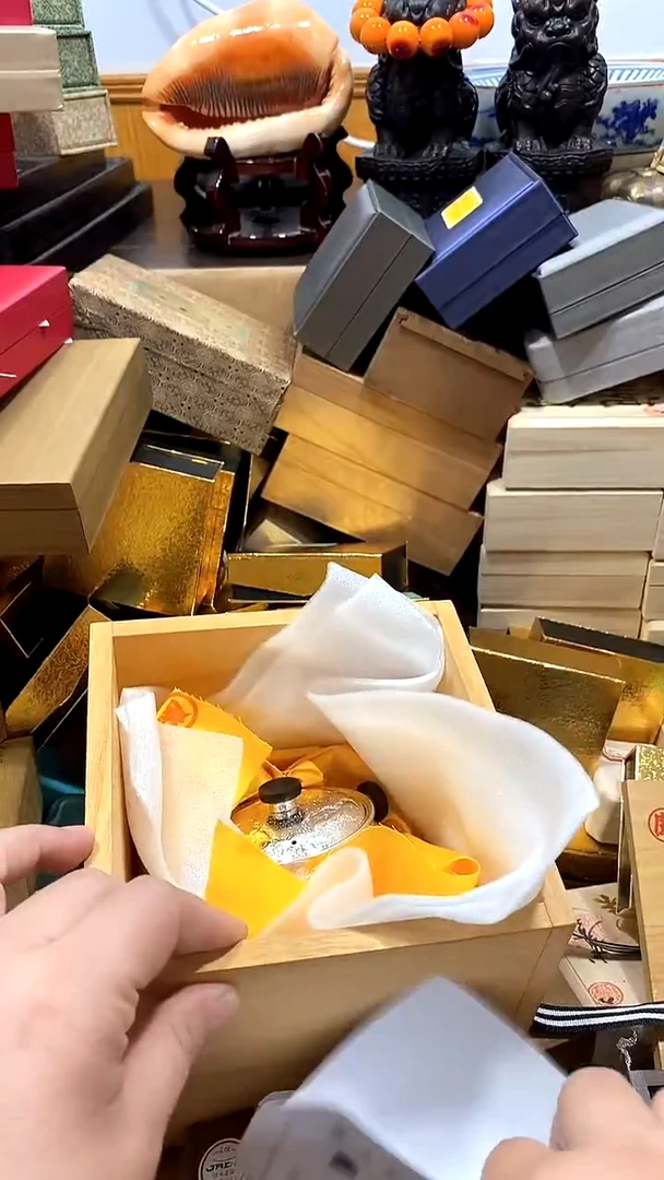 石英石铁合金鹰*精美手手链链一个