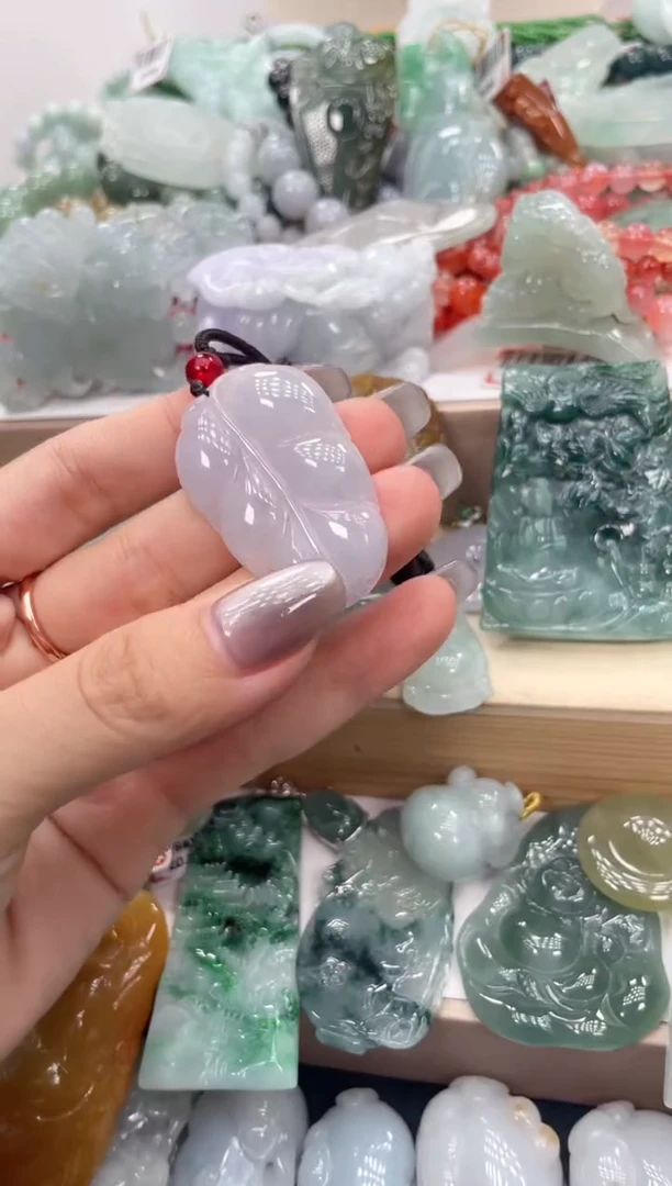 未镶嵌挂件翡翠017