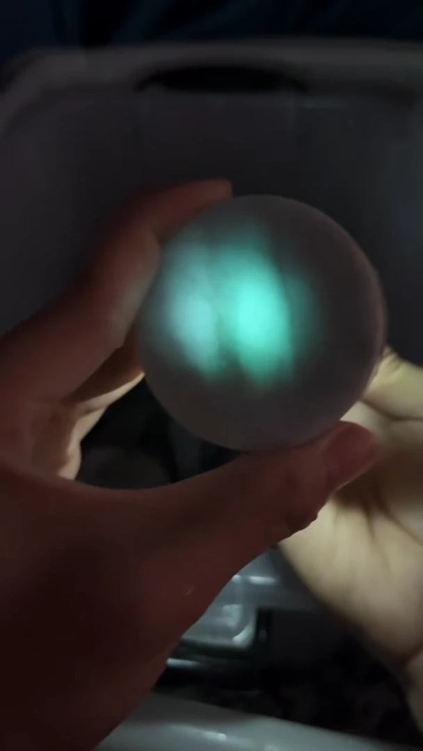 翡翠挂件未镶嵌翡翠