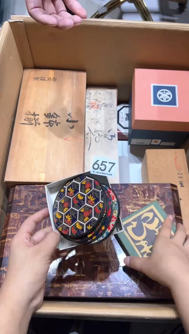 瓷片L****笙657.......