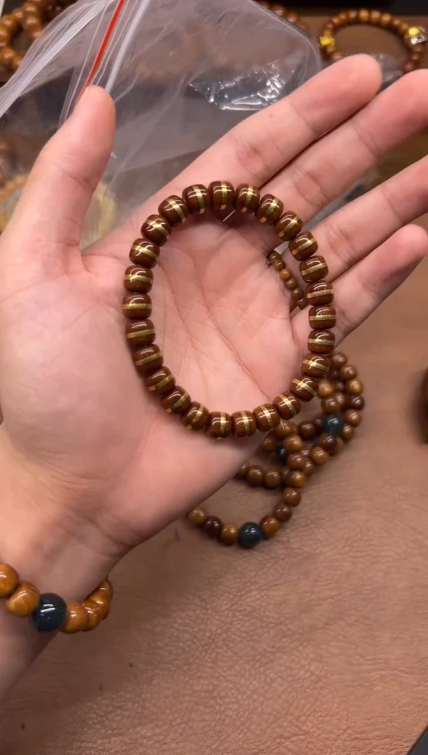 紫金鼠手串重工二代实心咖皮一线天卡9