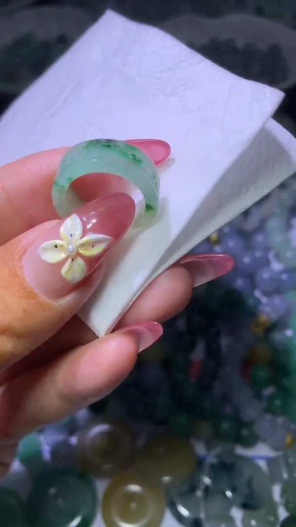 定制翡翠未镶嵌?****?MXX038522