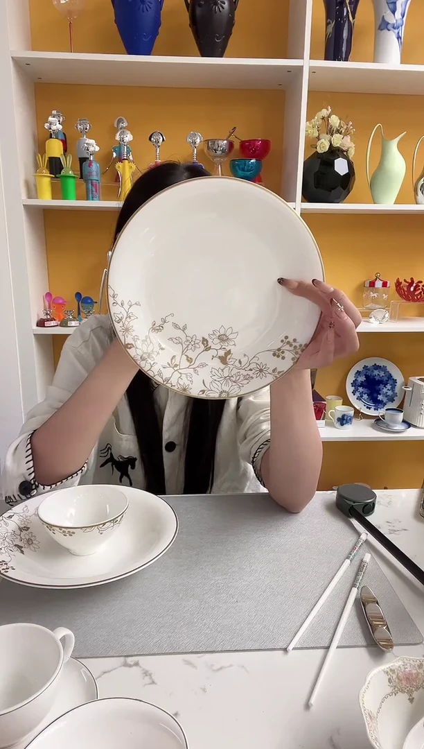 泰国皇家瓷器骨瓷 餐盘23cm