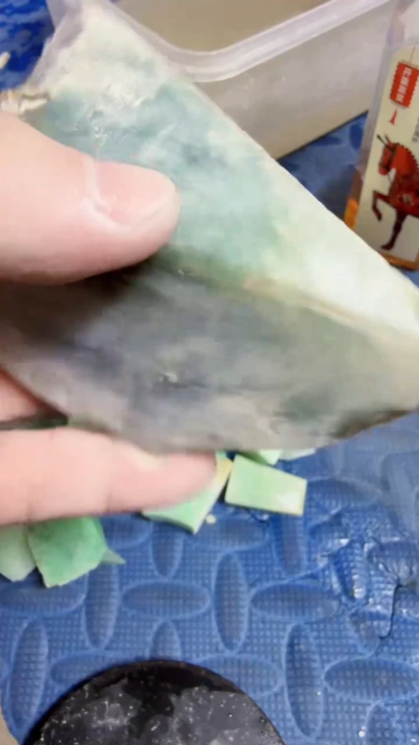翡翠挂件未镶嵌玄**刚天然翡翠199