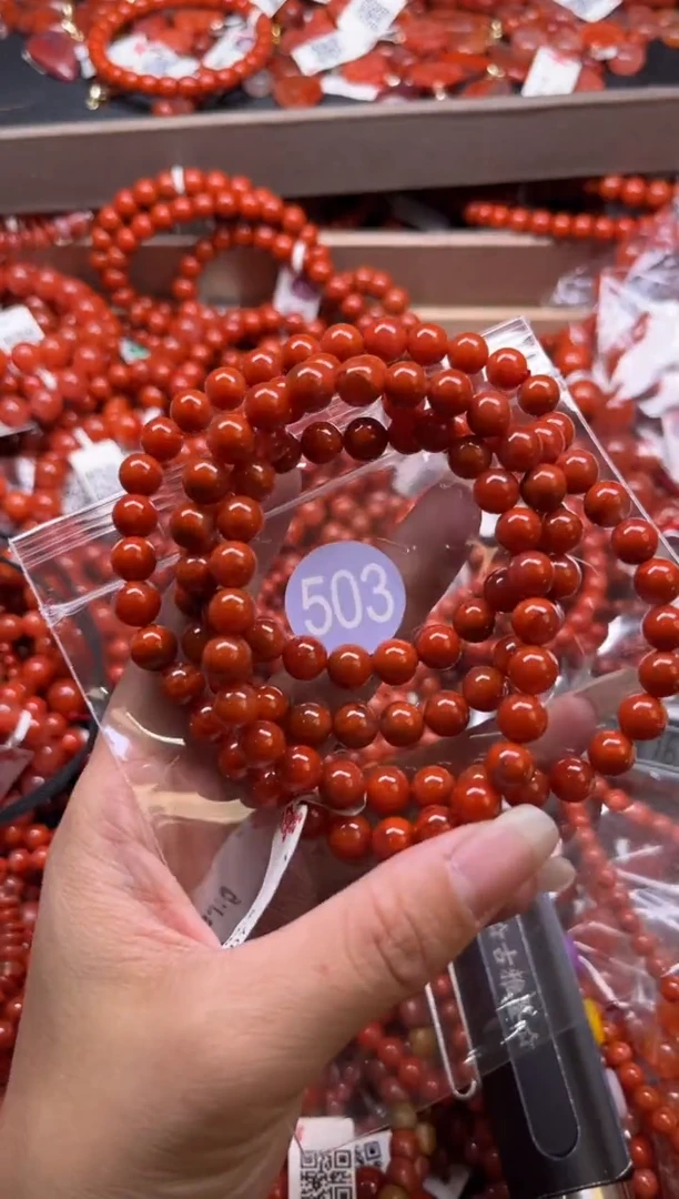 南红玛瑙未镶嵌珠宝奇石503-7