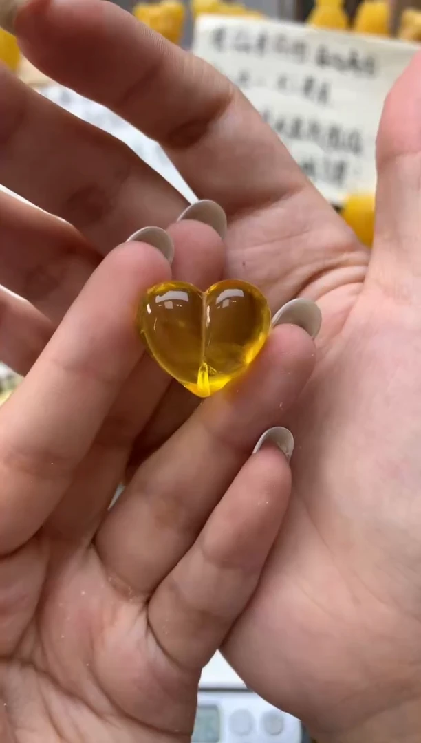 琥珀未镶嵌珠宝奇石133琥珀蜜蜡微瑕
