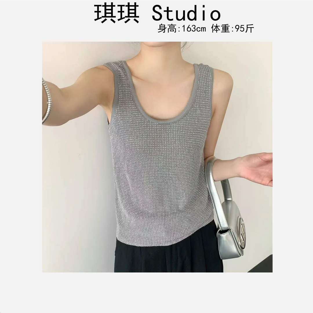 春季新款轻奢高级感亮钻闪闪辣妹气质时尚显瘦减龄通勤背心359-S
