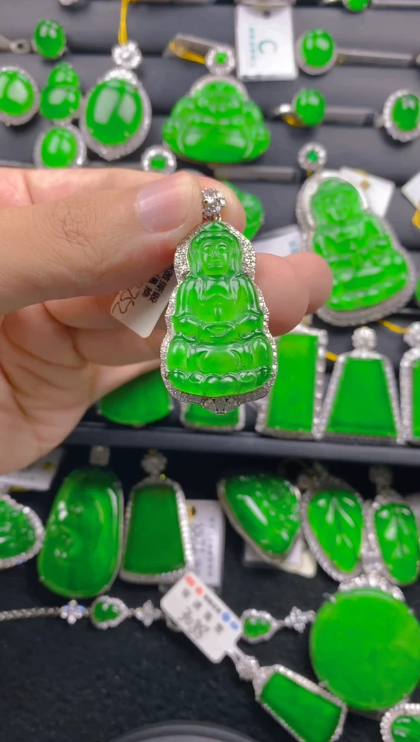 【闪购商品】翡翠颈饰银S925镶嵌11111111