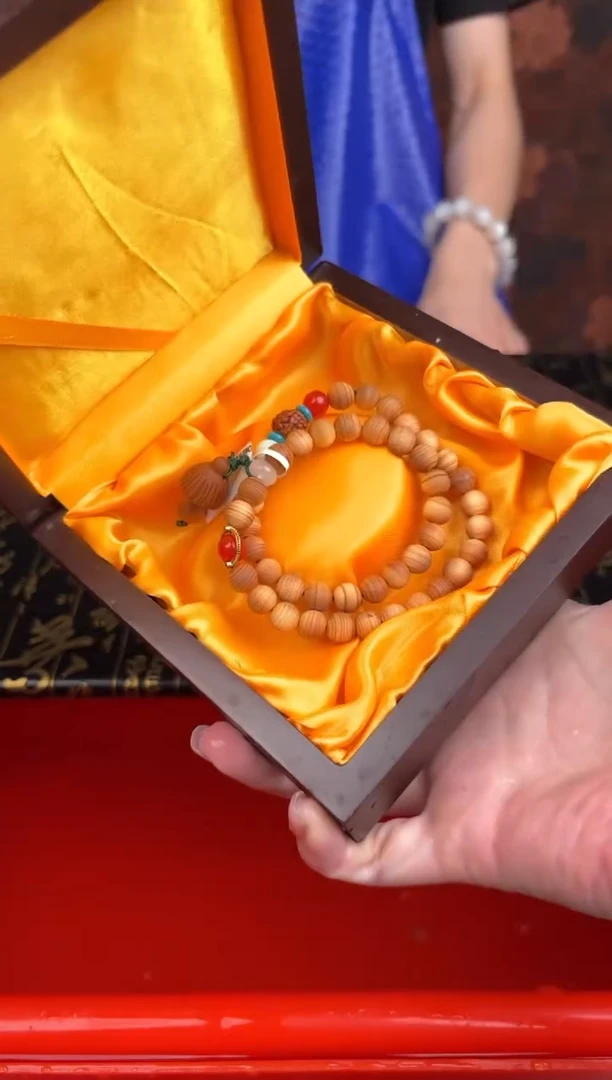 手串珠阙集闪购福利无礼盒