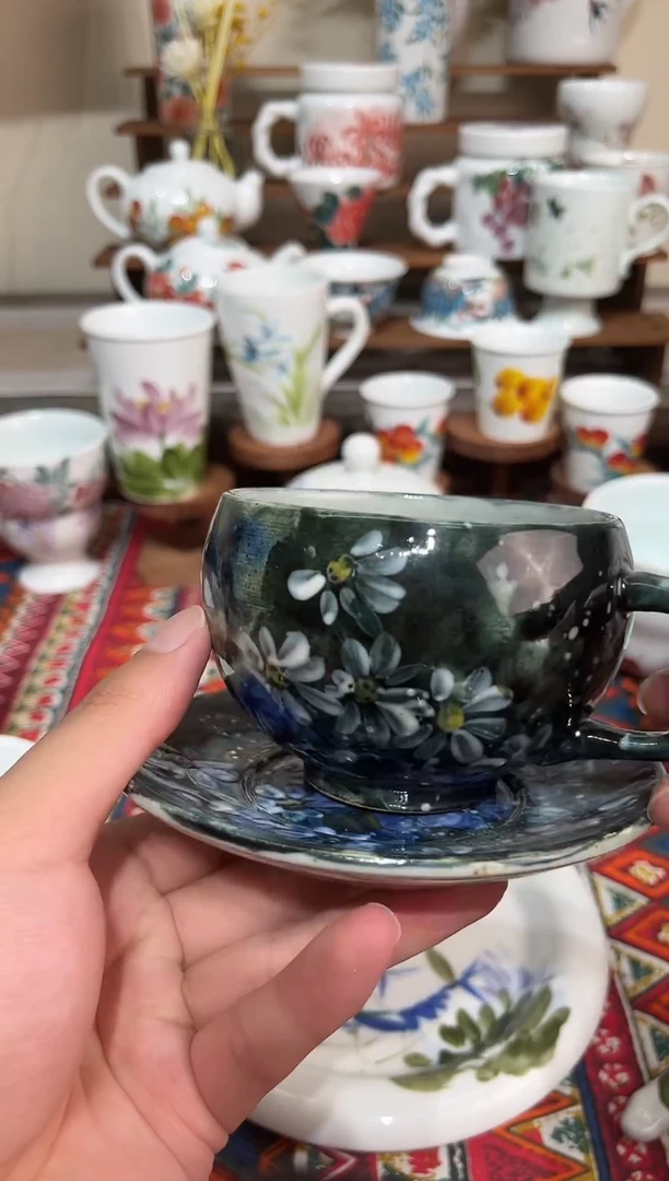 摆件景德镇手绘高端瓷器