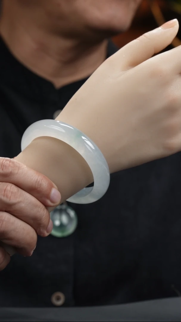 未镶嵌手镯翡翠111·