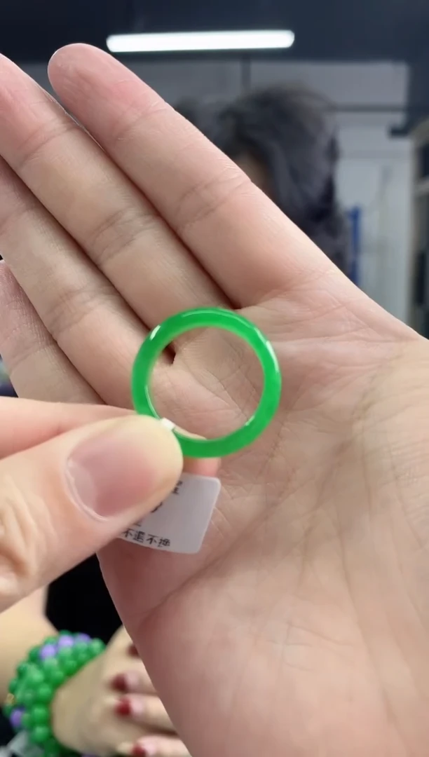 翡翠戒圈未镶嵌多样性发其一颜色微差
