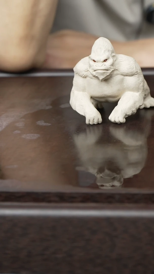 紫砂茶宠紫砂猩猩