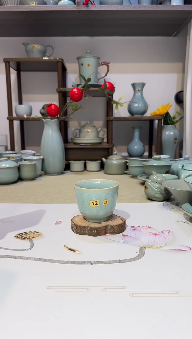 杯子12莲瓣式杯鱼鳞纹 仿古青绿釉一级精品 主人杯品茗杯*