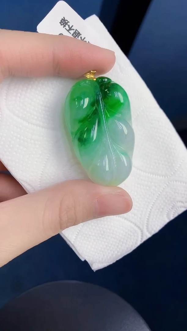 颈饰18K金镶嵌翡翠天然翡翠缅甸A货