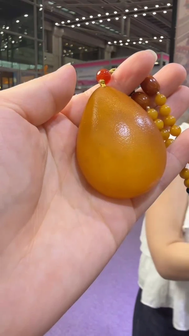 琥珀颈饰未镶嵌59秒拍号 假一罚三