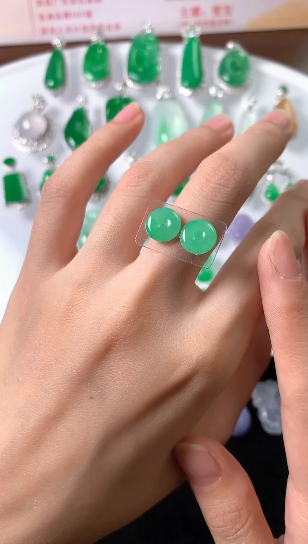 未镶嵌定制翡翠裸石（镶嵌定制）