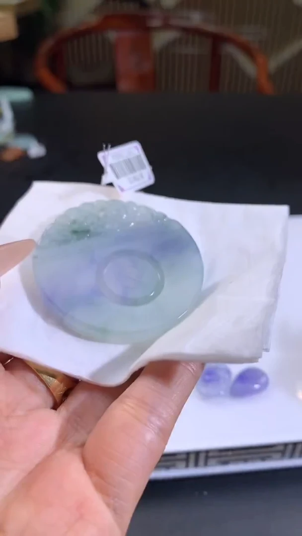 未镶嵌定制翡翠球*翡翠
