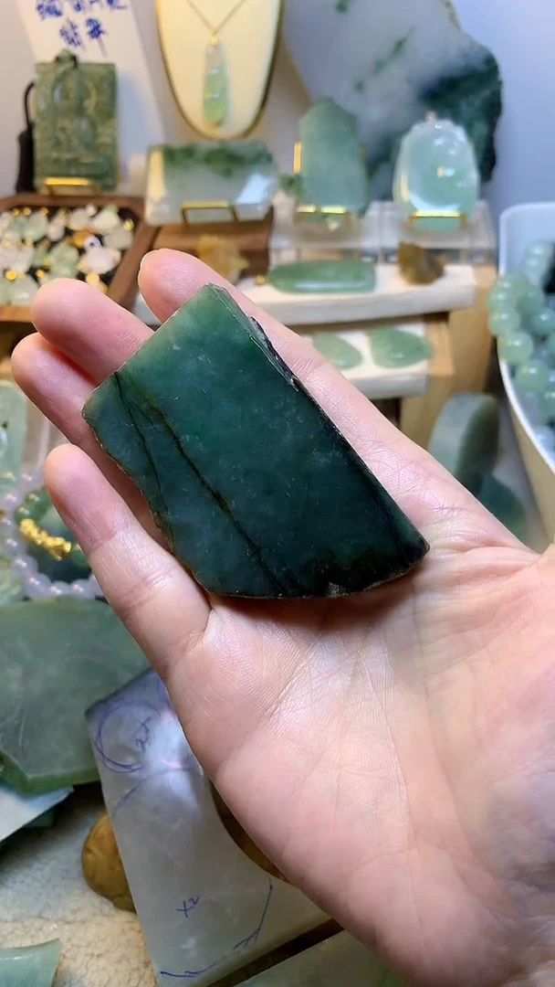 未镶嵌挂件翡翠缅甸A货翡翠,没有运费险,有纹有裂