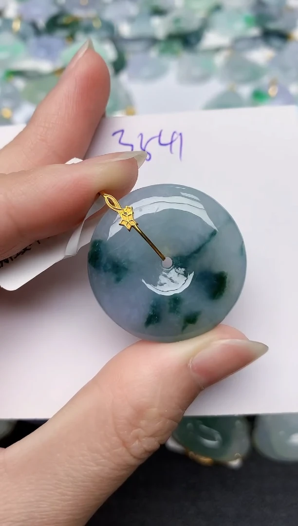 颈饰18K金镶嵌翡翠天然缅甸A货翡翠百元以上9元证书费自理