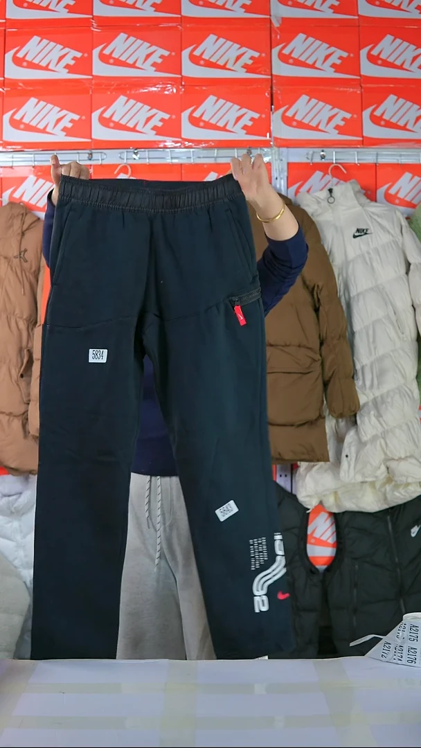 A  5643  闪购编码Nike/Jordan运动衣以直播间过款为准尺码XL