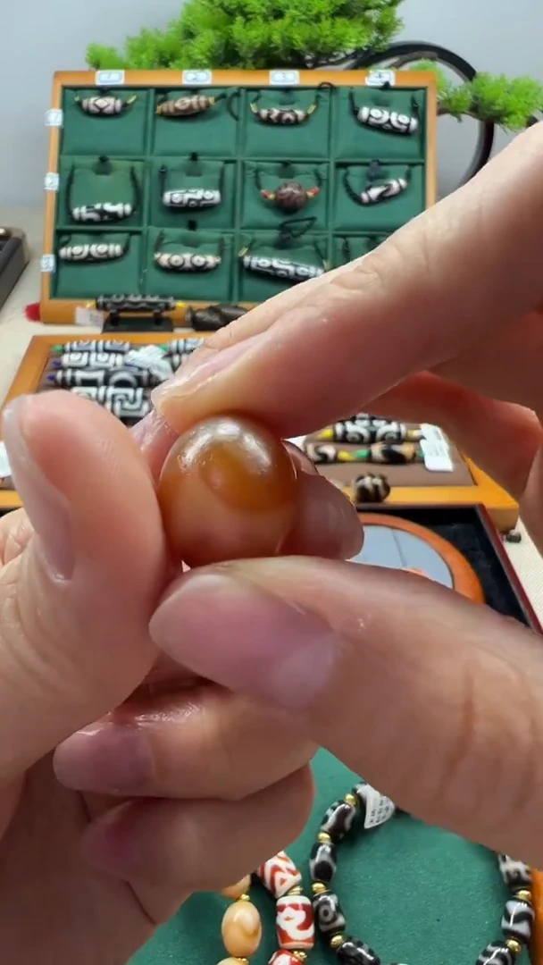 玛瑙/玉髓（覆膜）颈饰未镶嵌34（微瑕随机发货）