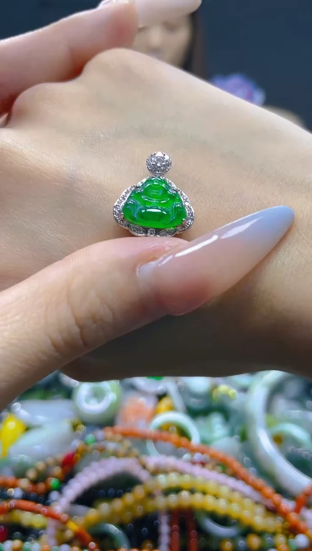 翡翠未镶嵌颈饰/X/翡翠A货，一件也是批发价