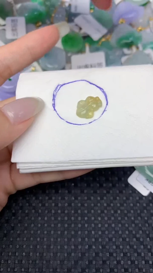 翡翠未镶嵌颈饰 天然缅甸翡翠a货百元以上9元证书费自理