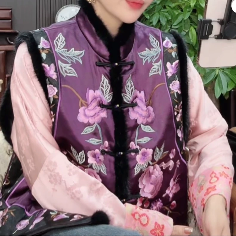 太妃  芳华设计新中式复古刺绣马甲国风重工刺绣马甲