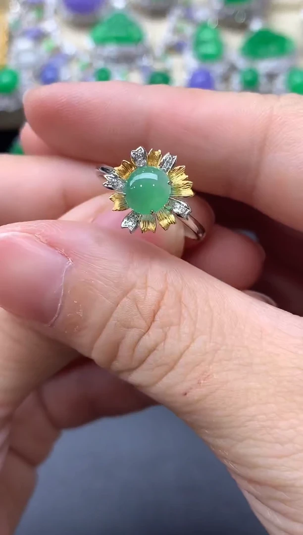 18K金镶嵌戒指翡翠337-中国好珍宝