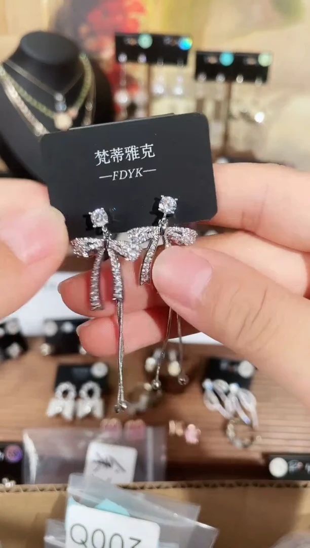 铜合金合成立方氧化锆925银梵698