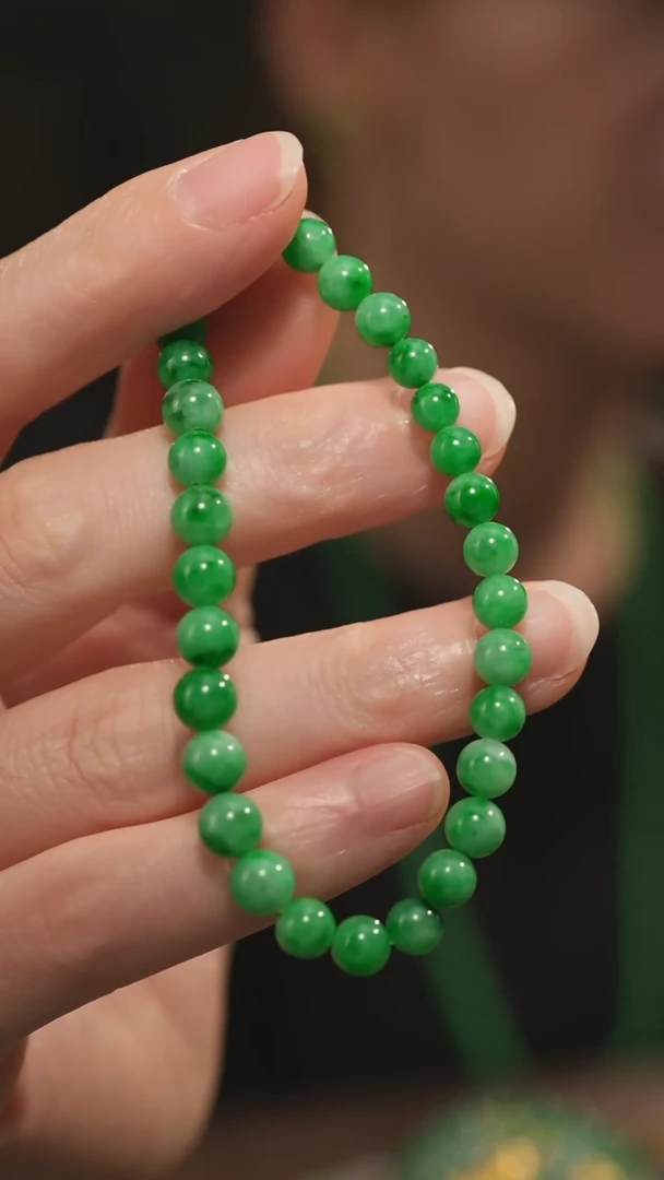 未镶嵌手串翡翠辣绿翡翠圆珠手串