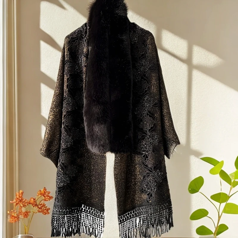 3371设计师新款时尚宽松大码中老年妈妈装披肩百搭洋气刺绣外披