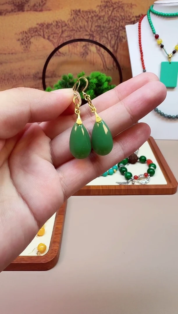 和田玉14K金镶嵌耳饰E119