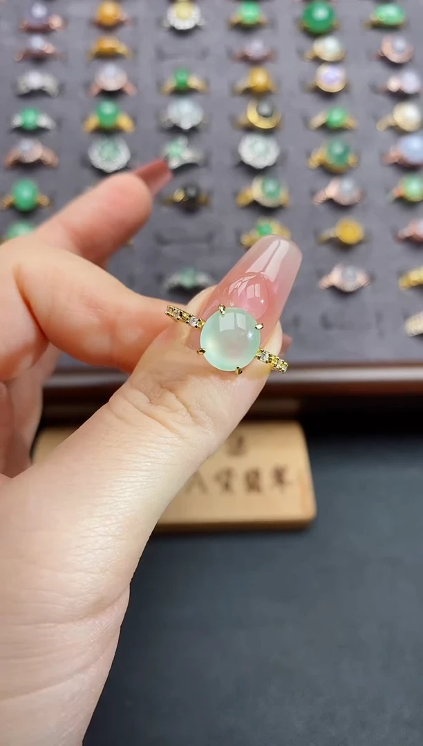 银S925镶嵌戒指翡翠.....
