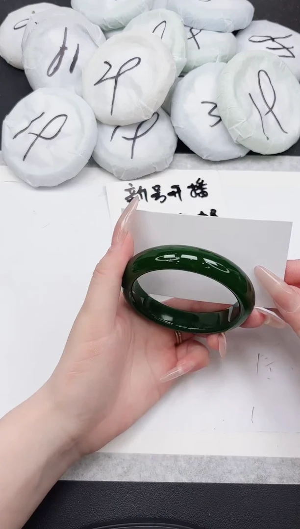 女款东凌手镯120-58