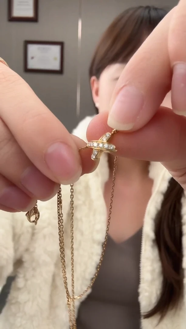 【闪购商品】钻石项链18K金镶嵌交叉项链【3.2克】