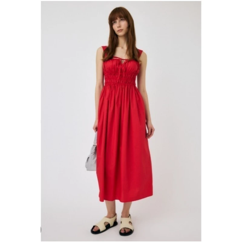 【DD外贸】 M 春季新款 时尚气质纯色百搭显瘦露肩连衣裙