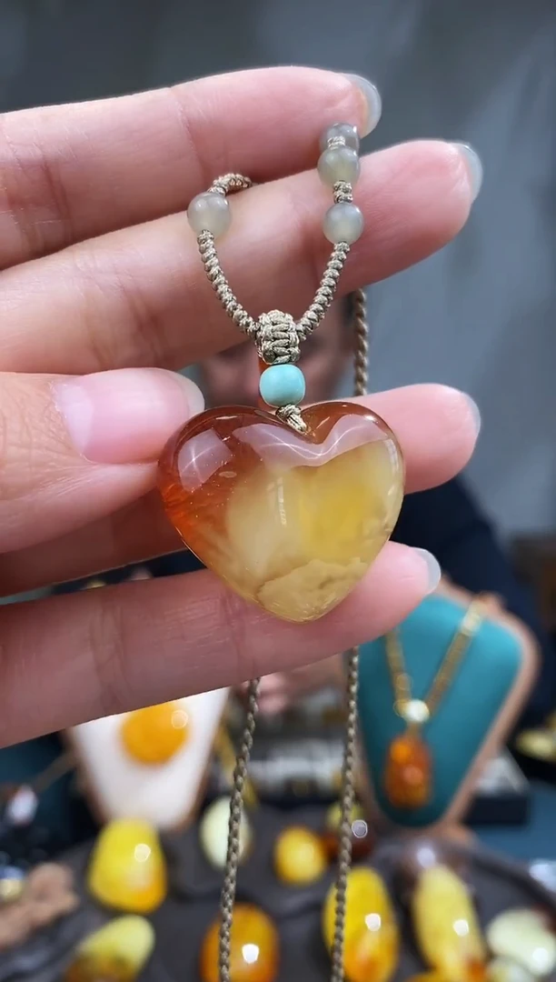 裸石琥珀未镶嵌 基地发货 一物一证 顺丰包邮