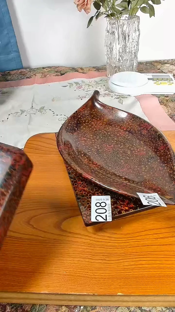 瓷片九****友小淼海外陶瓷工艺品