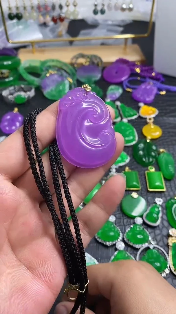 颈饰未镶嵌翡翠S014