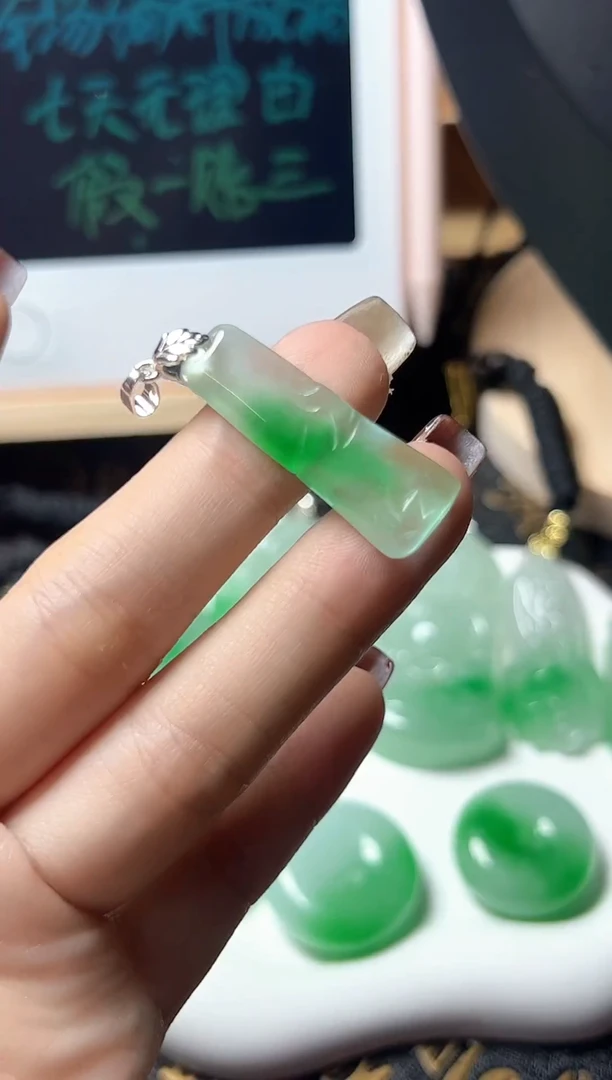 颈饰未镶嵌翡翠所见即所得，一图一物