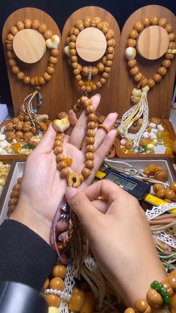 手串猴头核桃妞*全品纯手工小尺寸爱心黄隔片橄榄跑环藏式流苏