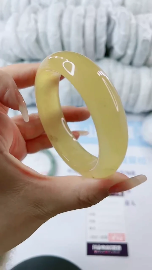 【闪购商品】石英质玉手镯未镶嵌0649318198-多样性发货