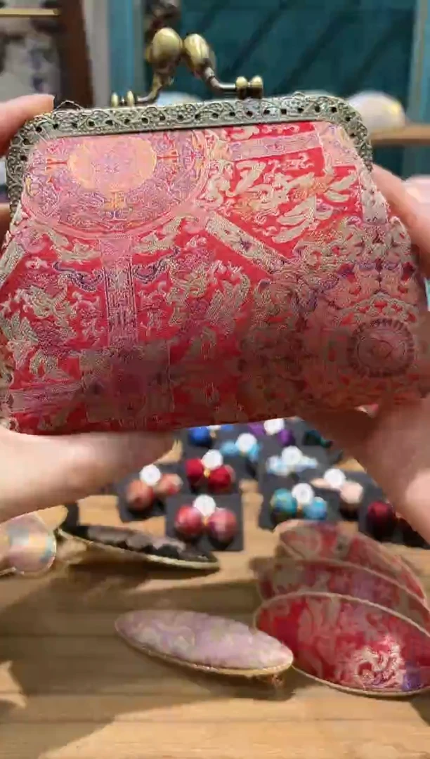 【闪购商品】【年后预售】小号零钱包青红變龙凤