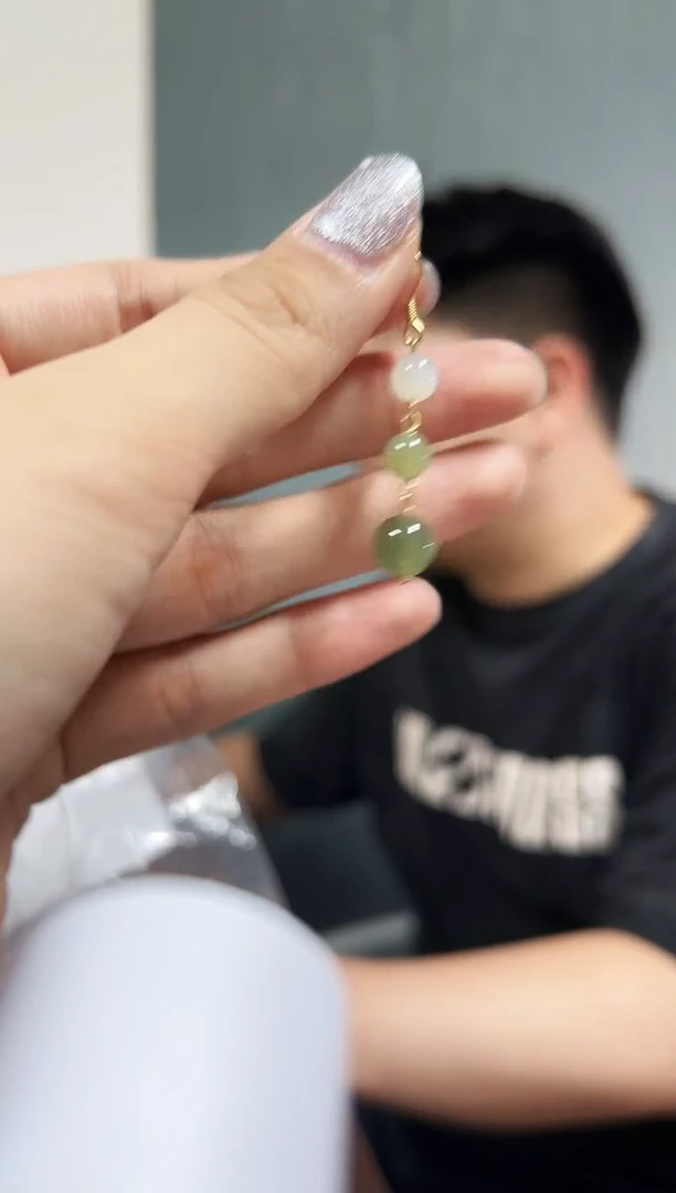 和田玉未镶嵌耳饰和田玉渐变耳钉