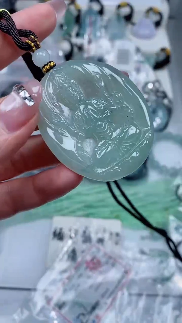 颈饰未镶嵌翡翠吊坠